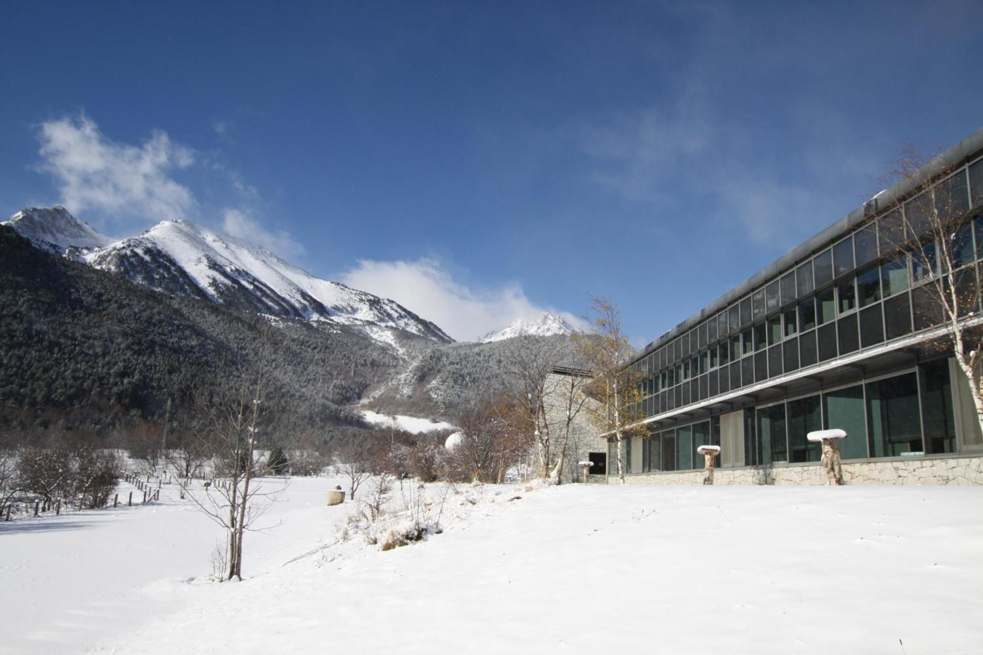 Monnatura Pirineus Son Del Pi Экстерьер фото